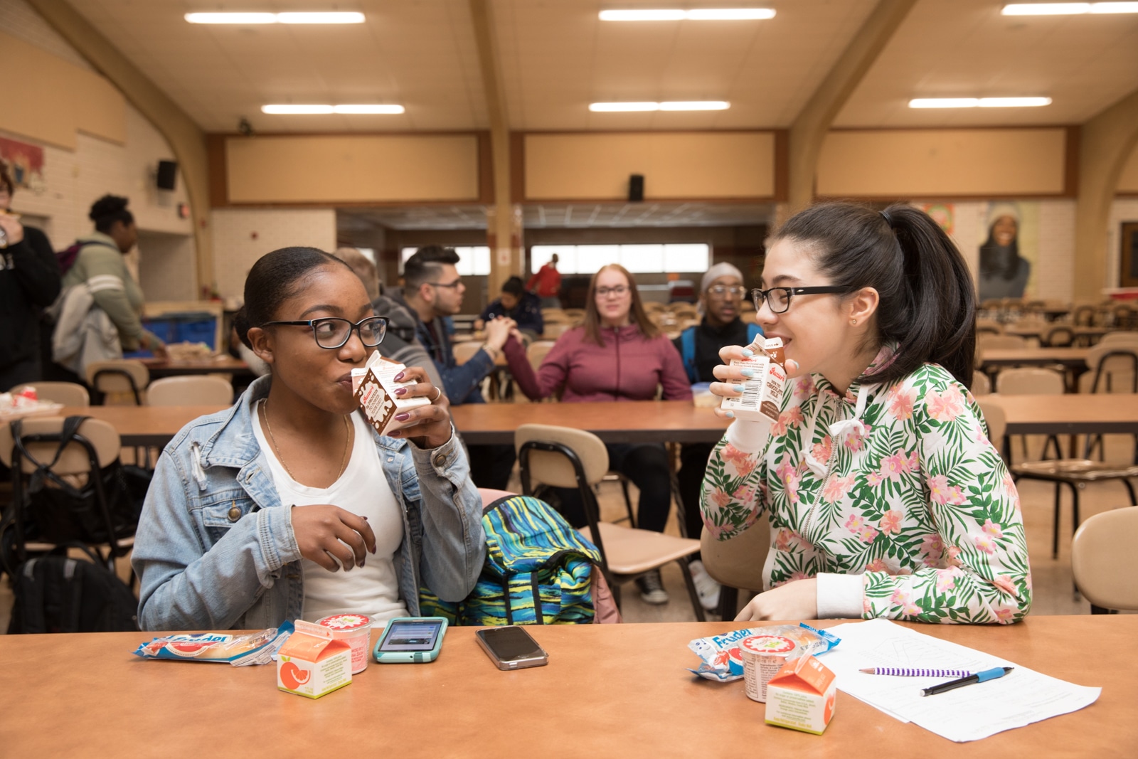 2018.03.06 York City PA GenYouth PepsiCo Breakfast Event Photos Key shots 009 Two young women drinking chocolate milk